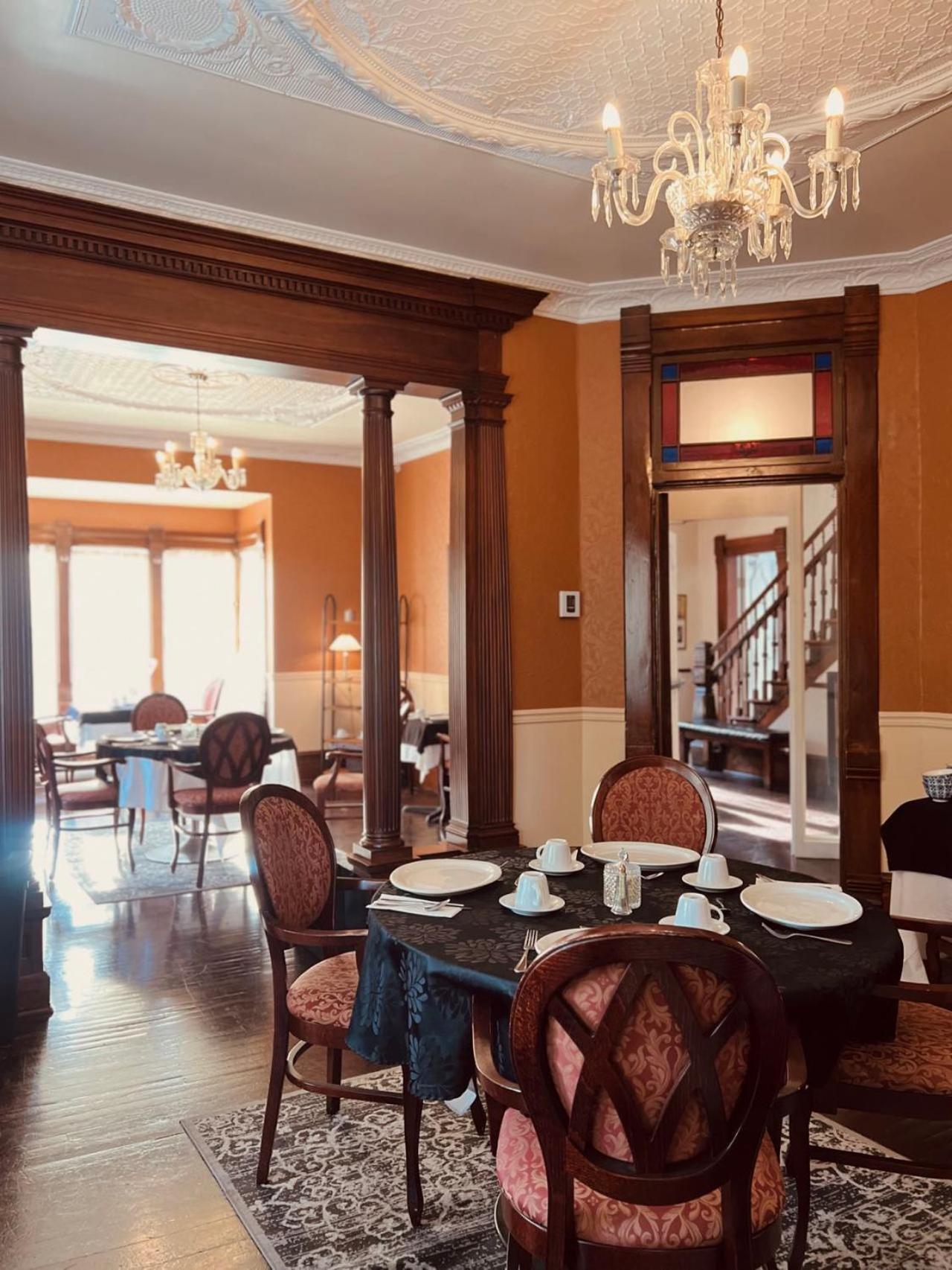 Le Chateau du Lac Magog Extérieur photo