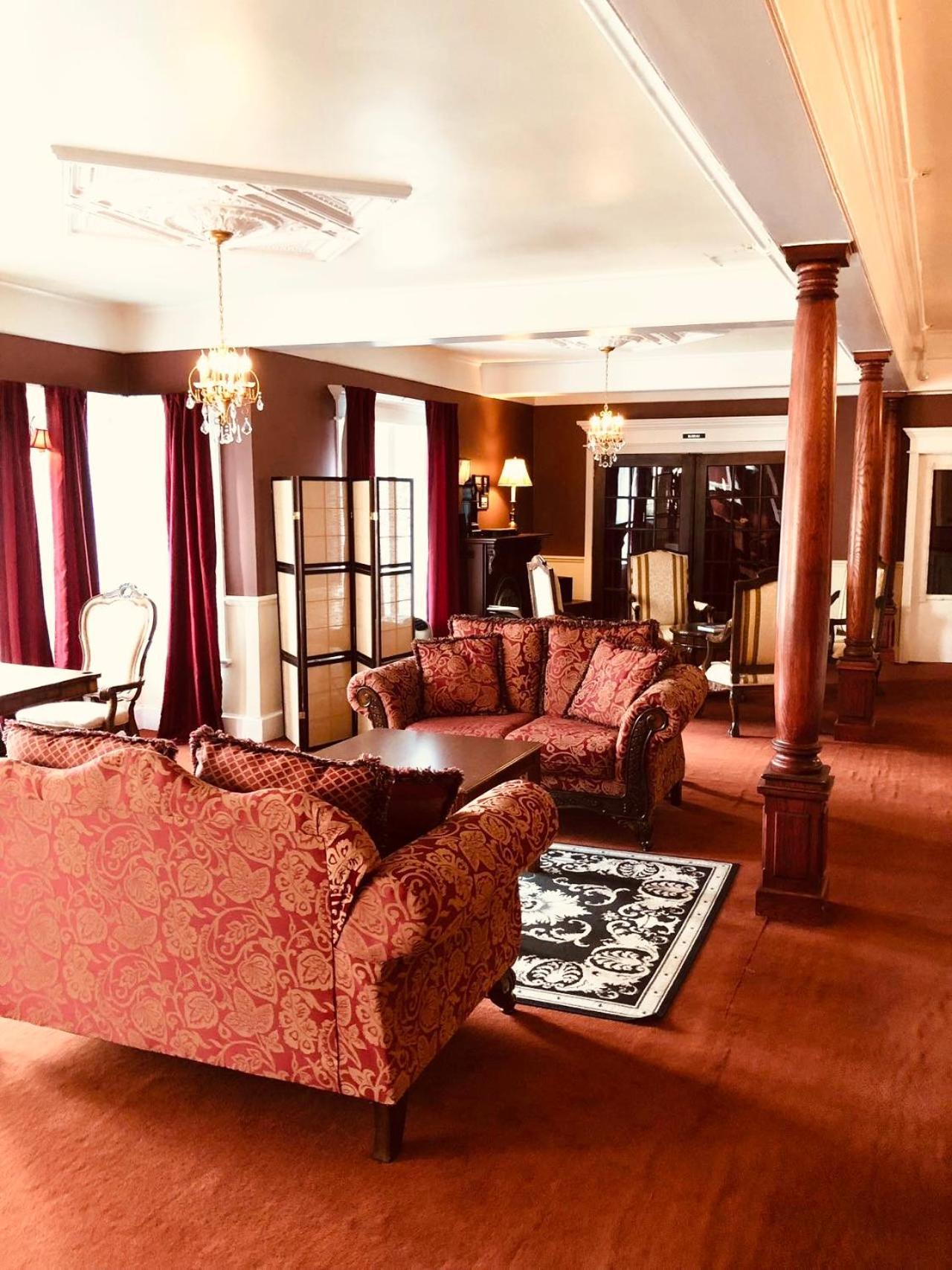 Le Chateau du Lac Magog Extérieur photo