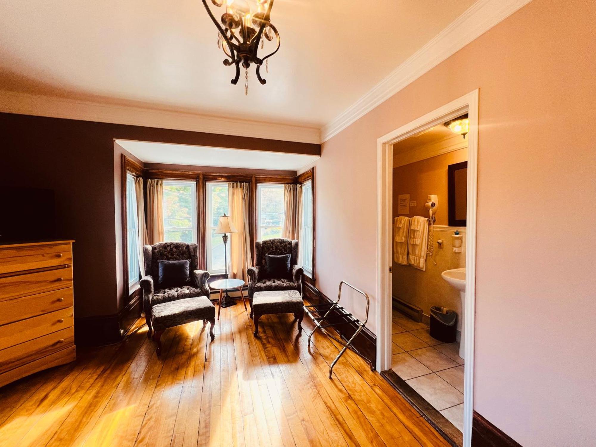 Le Chateau du Lac Magog Extérieur photo